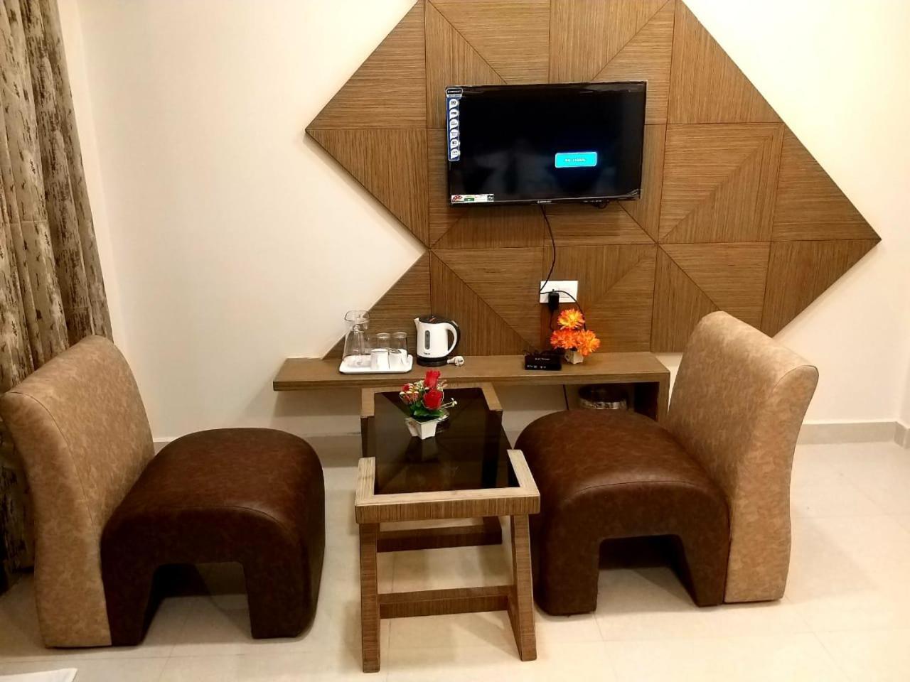 Grand Elegant Hotel Chennai Luaran gambar