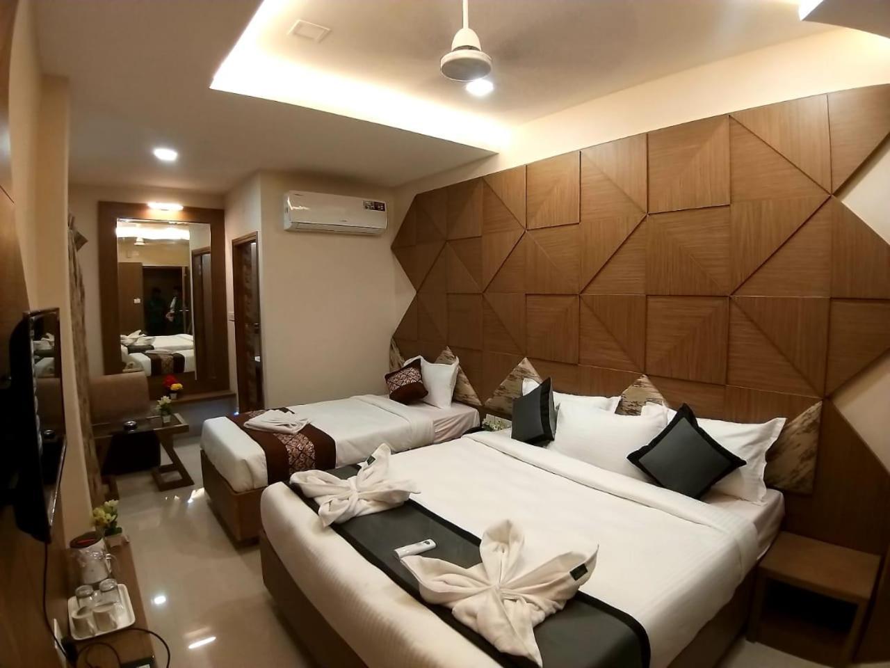 Grand Elegant Hotel Chennai Luaran gambar