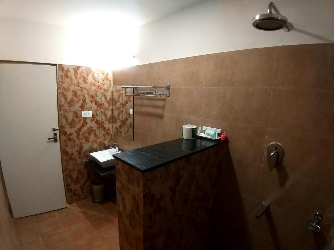 Grand Elegant Hotel Chennai Luaran gambar