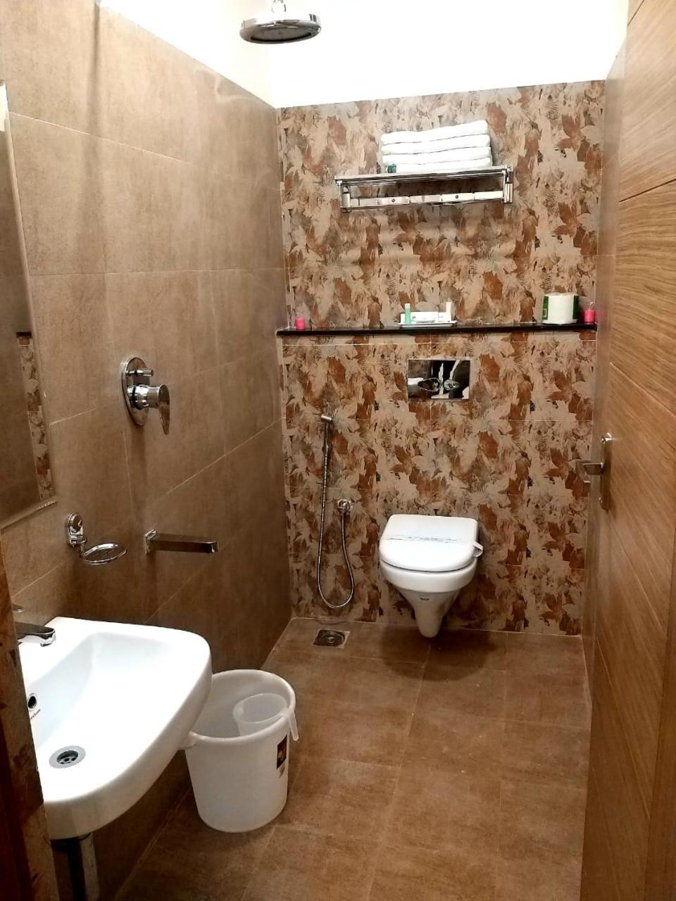 Grand Elegant Hotel Chennai Luaran gambar