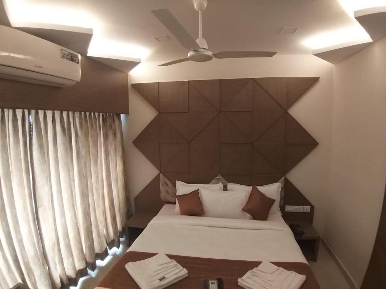 Grand Elegant Hotel Chennai Luaran gambar
