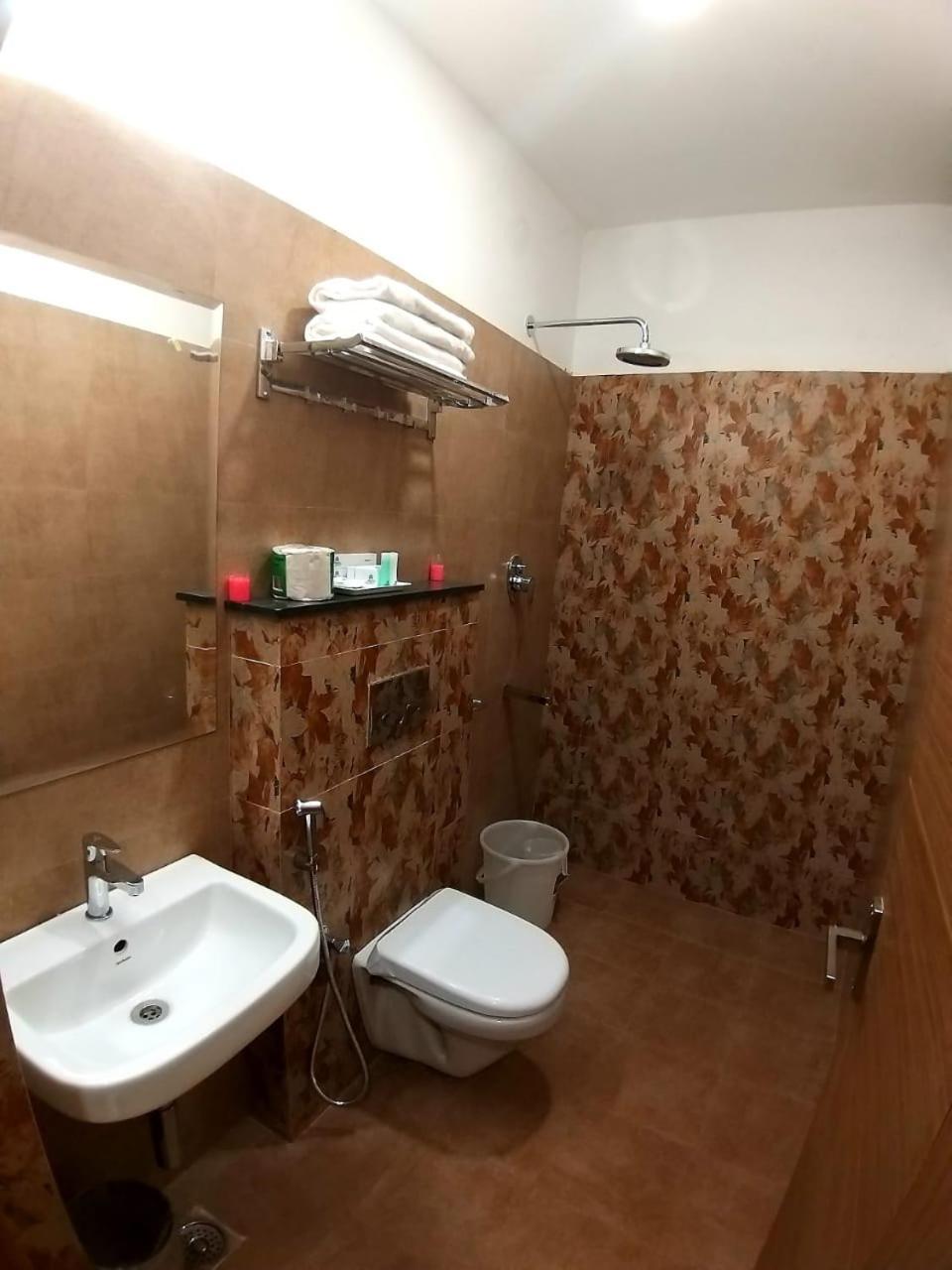 Grand Elegant Hotel Chennai Luaran gambar